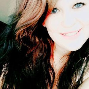 Meet your Posher, Sabrina